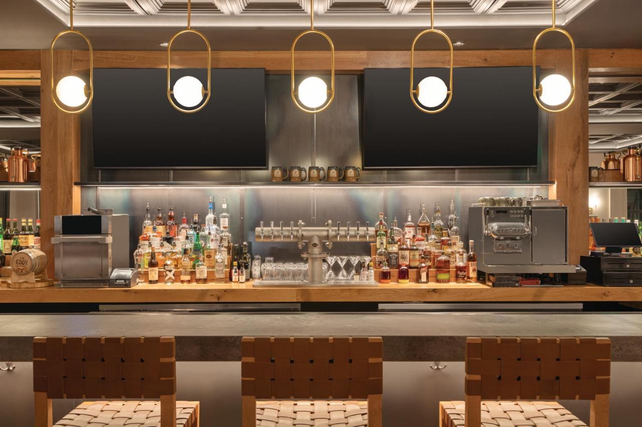 The Eddy Taproom & Hotel Golden Exteriér fotografie
